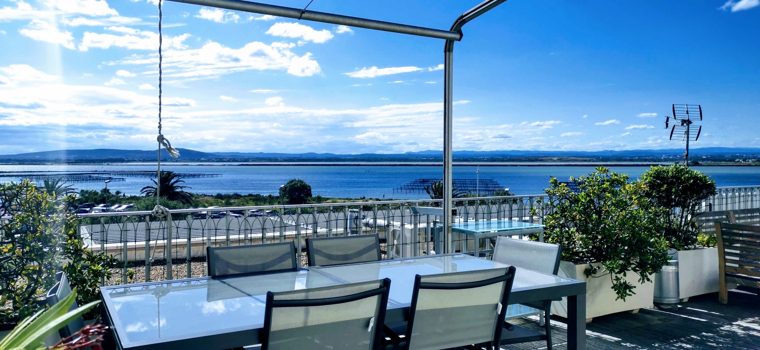 Les terrasses du Front de Mer location de vacances à la semaine ou au mois avec grande terrasse sur la plage de Palavas